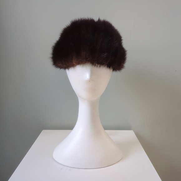 Rare! Vintage Marche Dark Brown Mink Fur Skull Pillbox Beret Hat